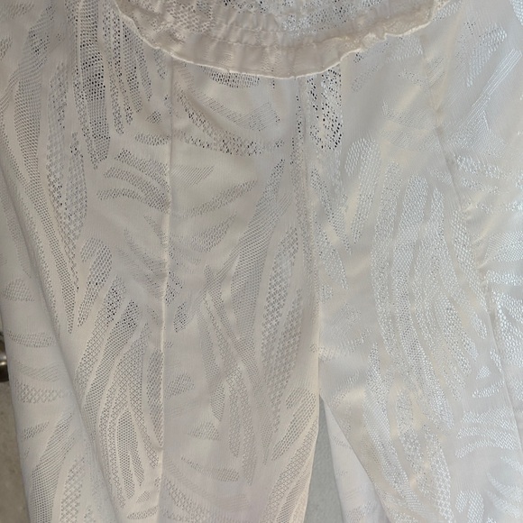 White Patterned laced pants - Picture 6 of 8